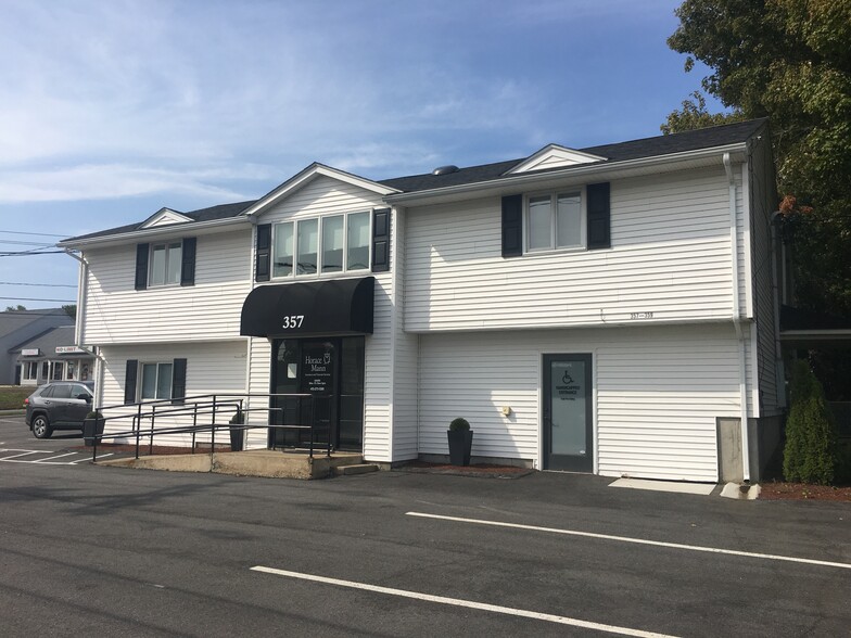 357-359 N Westfield St, Feeding Hills, MA for sale - Building Photo - Image 1 of 1