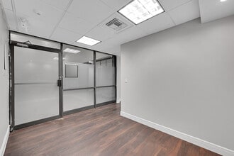 7100 W Camino Real, Boca Raton, FL to rent Interior Photo- Image 2 of 23