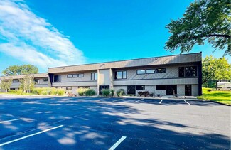 More details for 2600 72nd St, Urbandale, IA - Office for Rent