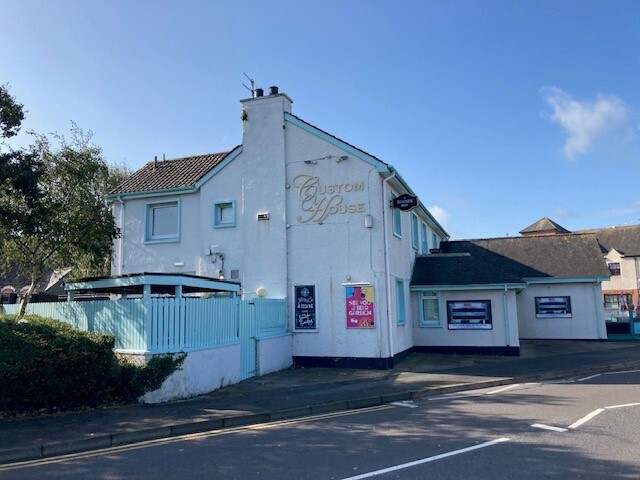 North Strand St, Stranraer to rent - Building Photo - Image 2 of 10