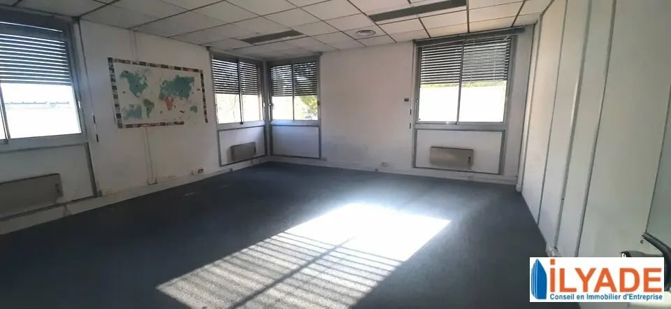 5 Rue Charles Duchesne, Aix-en-Provence to rent Building Photo- Image 1 of 16