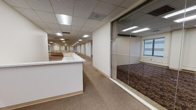 2200 6th Ave, Seattle, WA to rent Interior Photo- Image 1 of 10