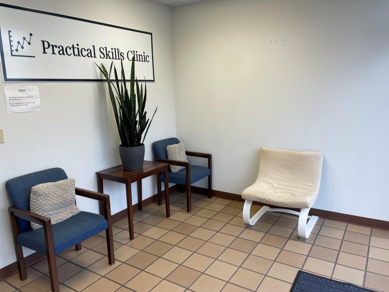 50-52 Miry Brook Rd, Danbury, CT to rent Interior Photo- Image 1 of 10