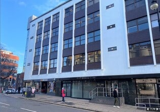 96-99 Queens Rd, Brighton to rent Building Photo- Image 1 of 6