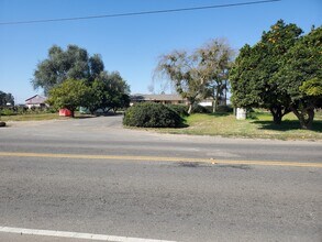 1817 S Temperance Ave, Fresno, CA for sale Primary Photo- Image 1 of 2