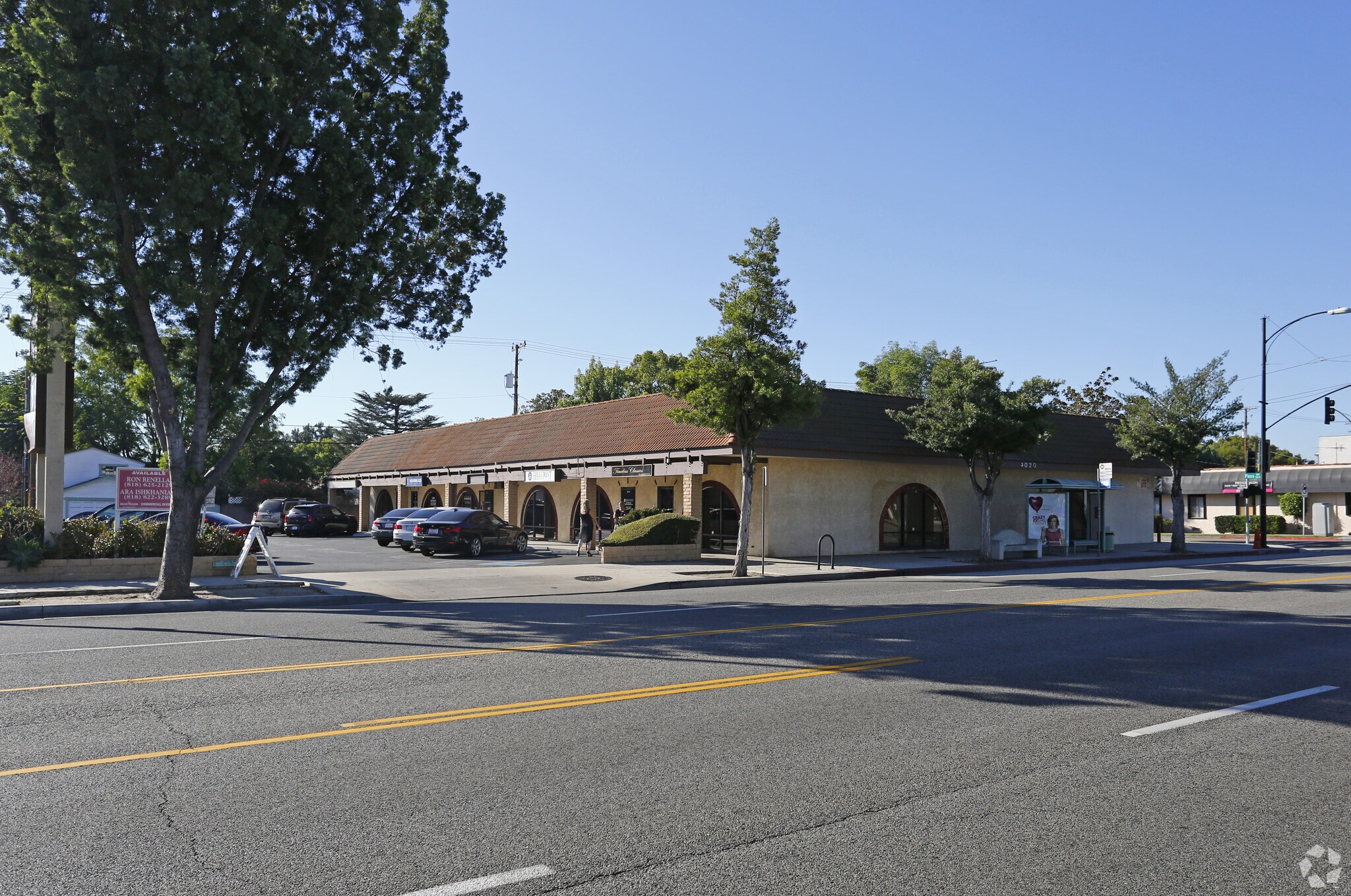 4000-4020 W Magnolia Blvd, Burbank, CA for sale Primary Photo- Image 1 of 1