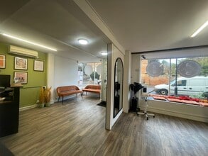 90 High St, Kelvedon to rent Interior Photo- Image 2 of 7