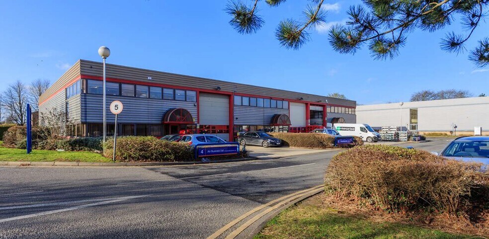 Avenue Two, Witney for sale - Building Photo - Image 1 of 1