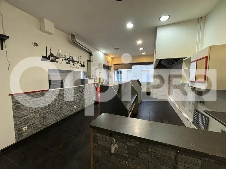 Build-to-Rent in Compiègne for sale - Interior Photo - Image 2 of 7