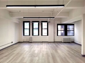 224 W 35th St, New York, NY for rent Interior Photo- Image 1 of 4