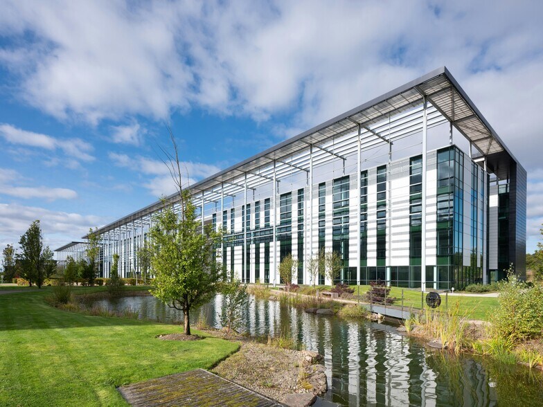 Parklands Av, Holytown to rent - Building Photo - Image 1 of 6