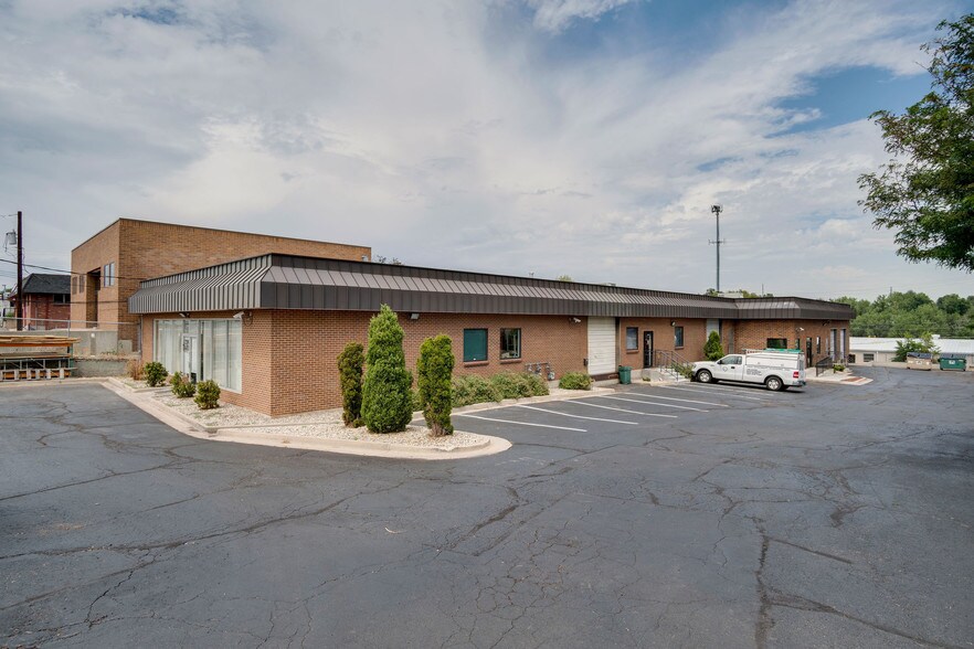 5609 W 6th Ave, Denver 80214 UK