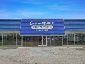 20999 Groesbeck Hwy, Warren, MI for rent Building Photo- Image 1 of 11