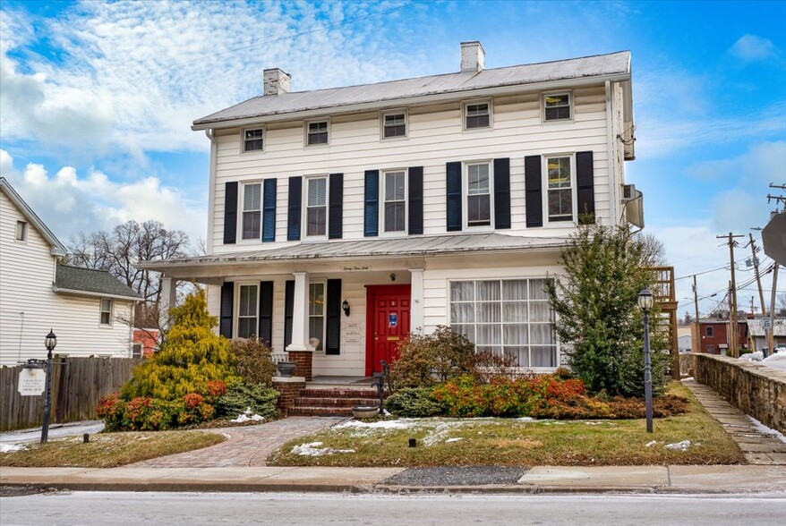 23 N Center St, Westminster, MD for sale - Primary Photo - Image 1 of 1