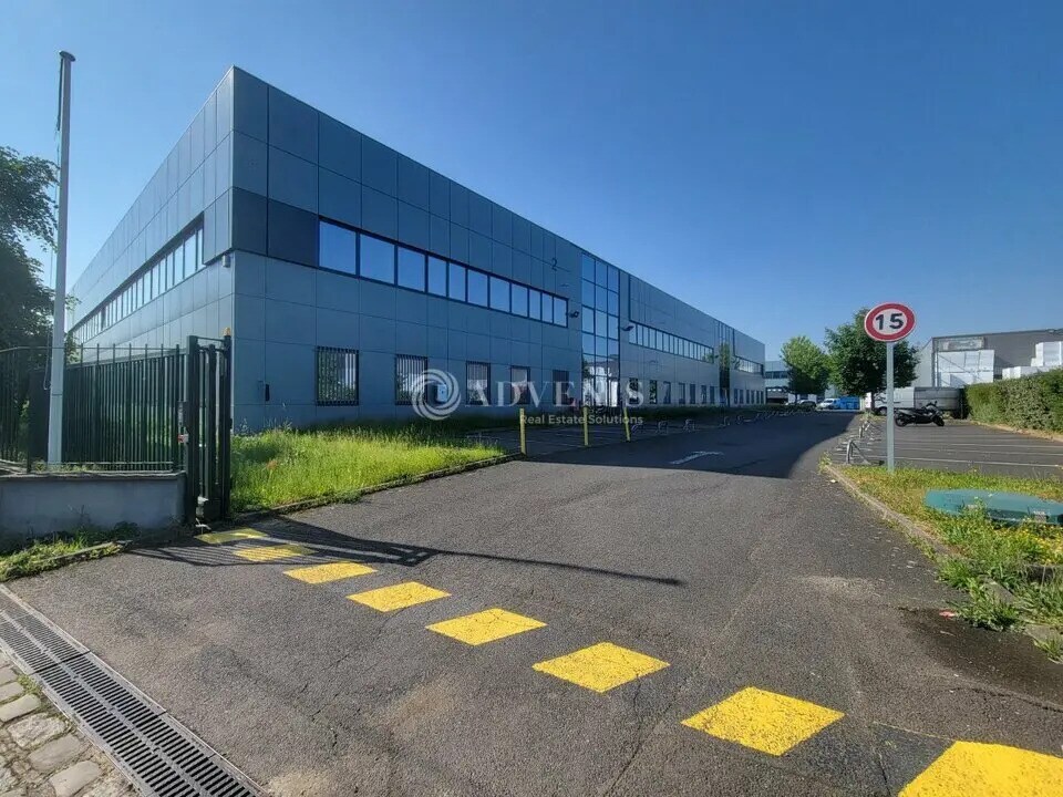 Industrial in Gennevilliers to rent Building Photo- Image 1 of 11