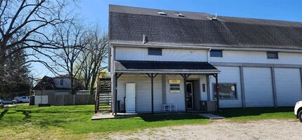 6207 Taylor, Muncie, IN for rent Primary Photo- Image 1 of 4