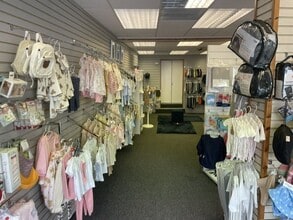 51-55 High St, Montrose to rent Interior Photo- Image 2 of 3