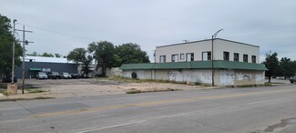 More details for 914 E Harry St, Wichita, KS - Retail for Sale