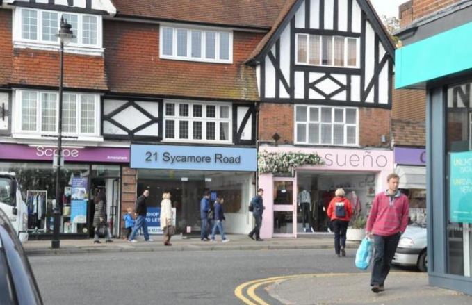 21 Sycamore Rd, Amersham for sale Building Photo- Image 1 of 1