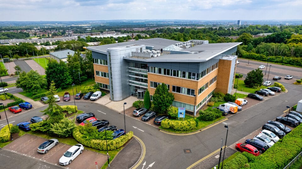 3 Stanley Blvd, Blantyre to rent - Building Photo - Image 3 of 151