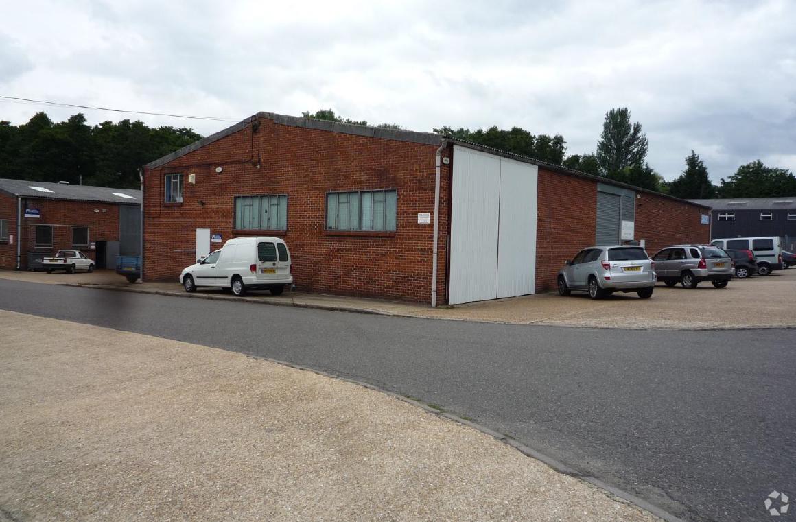 Seven Mile Ln, Mereworth for sale Primary Photo- Image 1 of 1