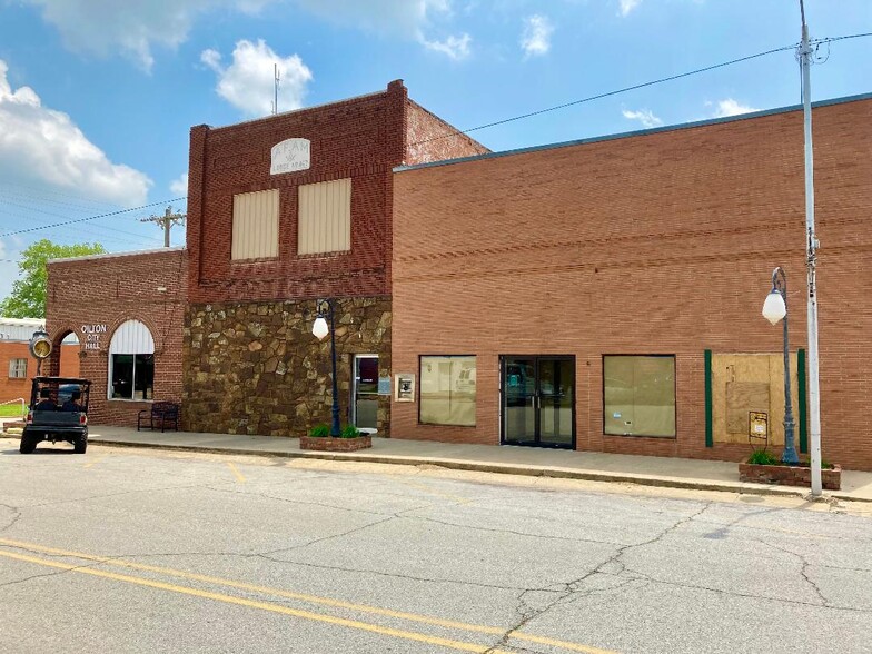 105 W Main St, Oilton, OK for rent - Building Photo - Image 1 of 14