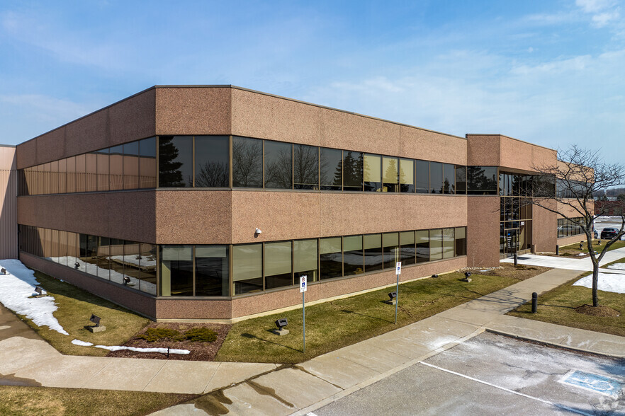 5925 McLaughlin Rd, Mississauga, ON for sale - Building Photo - Image 1 of 1