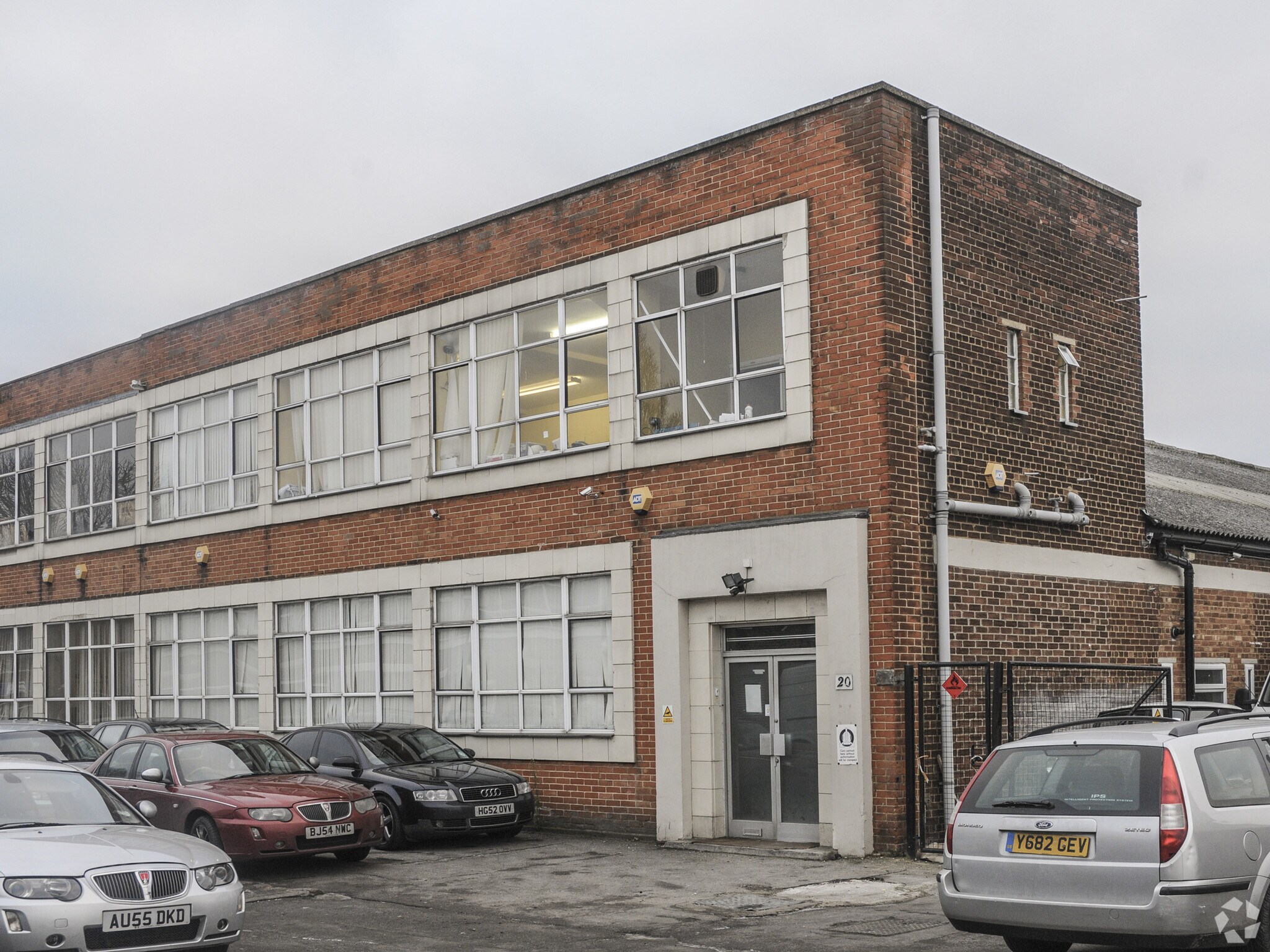 20 Carlisle Rd, London for sale Primary Photo- Image 1 of 1