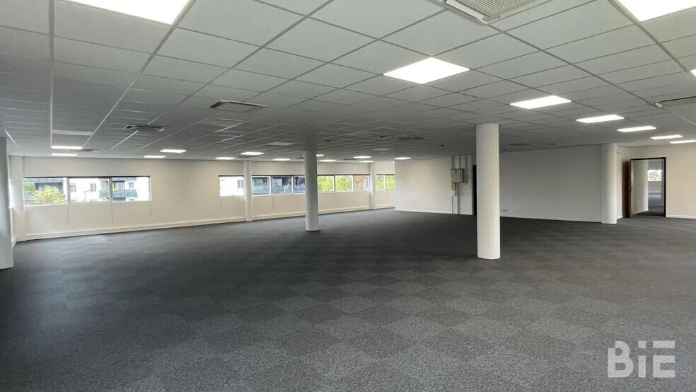 Office in Bruges to rent - Building Photo - Image 3 of 4