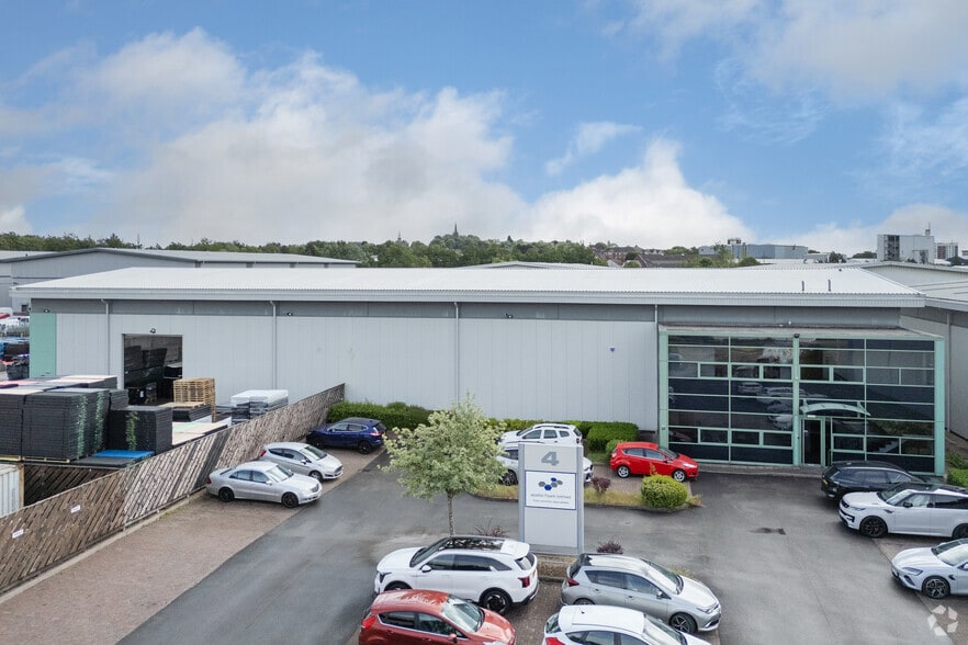 Trident Dr, Wednesbury to rent - Building Photo - Image 2 of 2