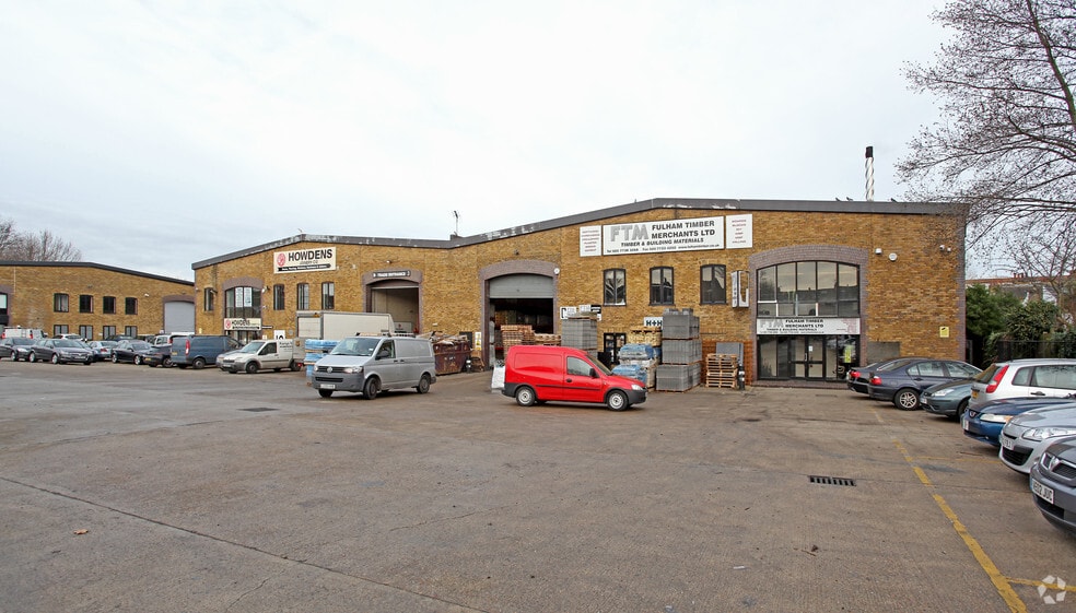 9 Lyham Rd, London to rent - Building Photo - Image 2 of 2