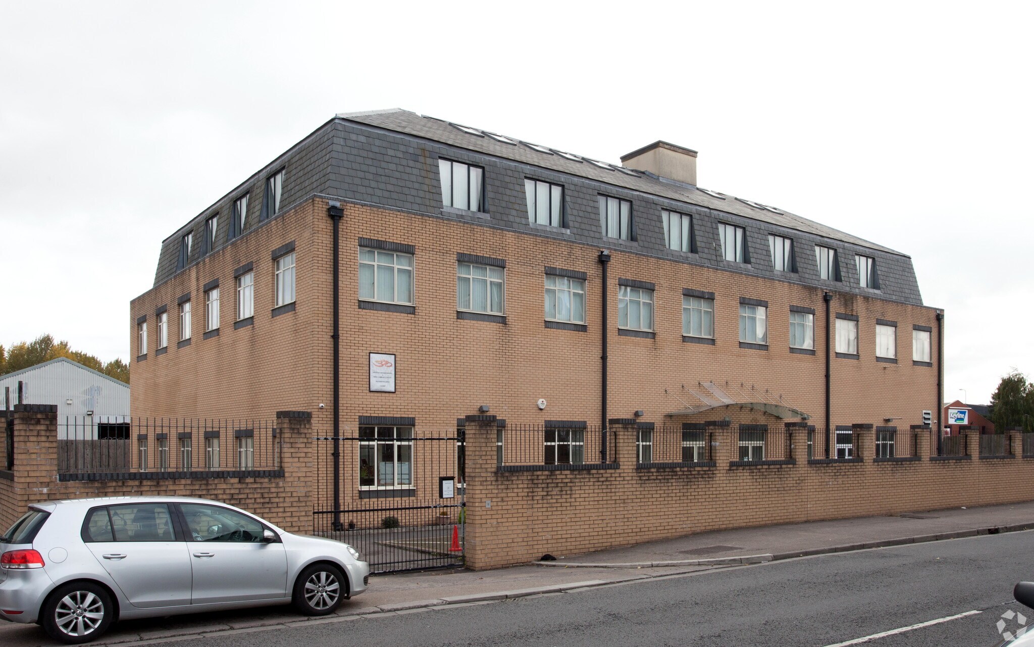 Lewis Rd, Cardiff for sale Primary Photo- Image 1 of 1