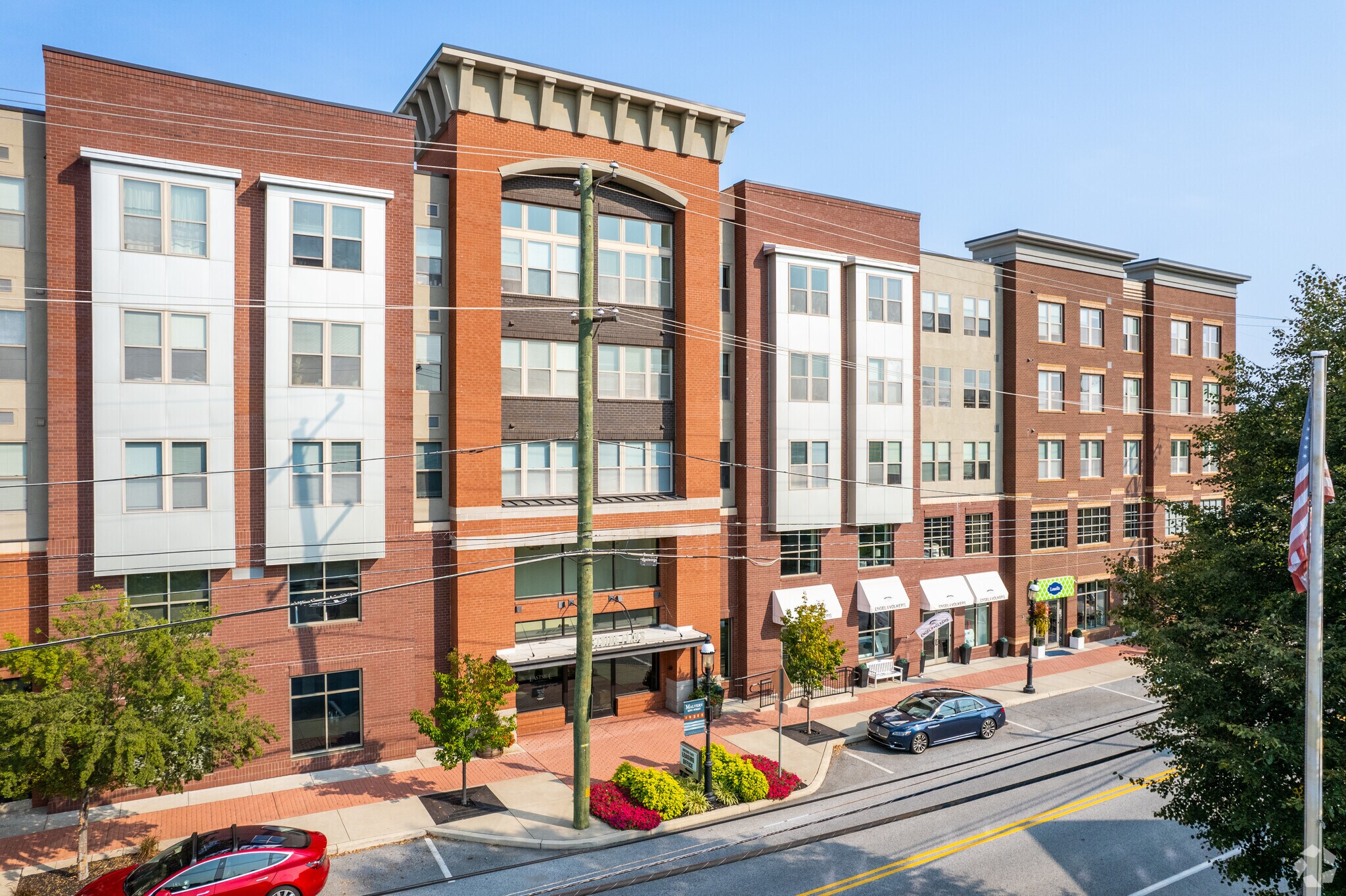 335 E King St, Malvern 19355 Eastside Flats