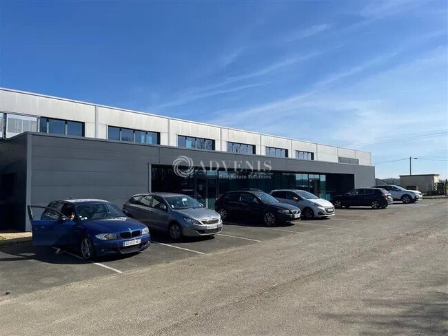 Vente Local d'activités 2 100 m²