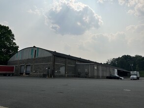 7201 Wimsatt Rd, Springfield, VA for rent Building Photo- Image 1 of 15