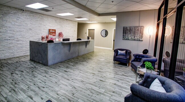 More details for 1211 Tech Blvd, Tampa, FL - Office, Industrial to Rent