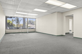 2580-2590 E Main St, Ventura, CA for rent Building Photo- Image 1 of 5