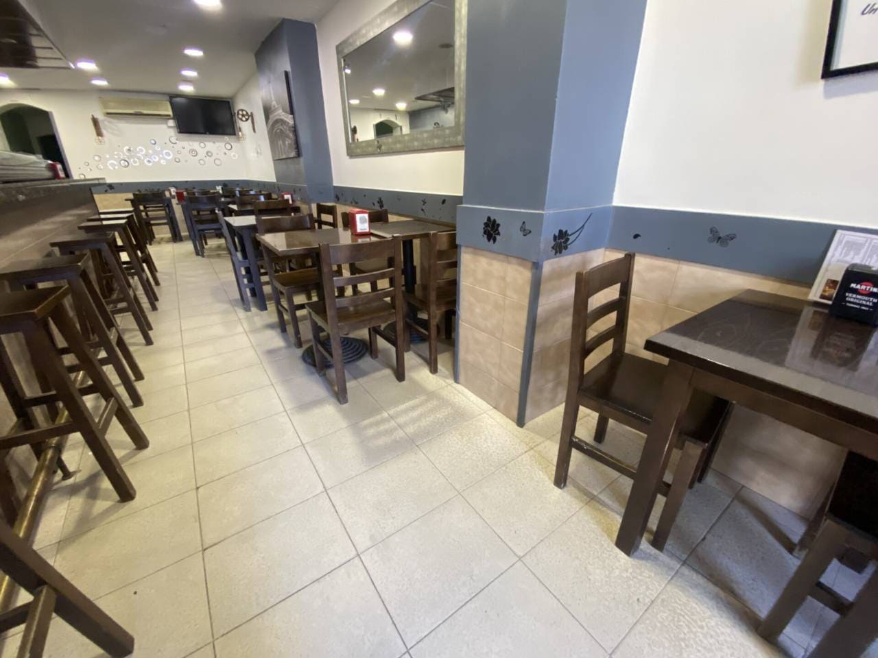 Retail in Barcelona, Barcelona to rent Interior Photo- Image 1 of 5