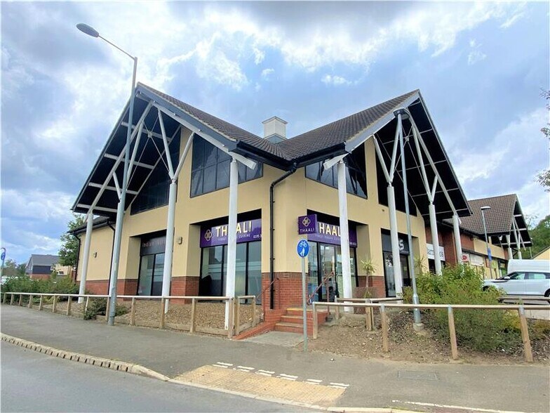 111 Lancaster Av, Thetford for sale - Primary Photo - Image 1 of 1