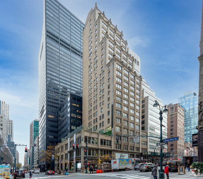 369 Lexington Ave, New York, NY for rent - Building Photo - Image 1 of 21