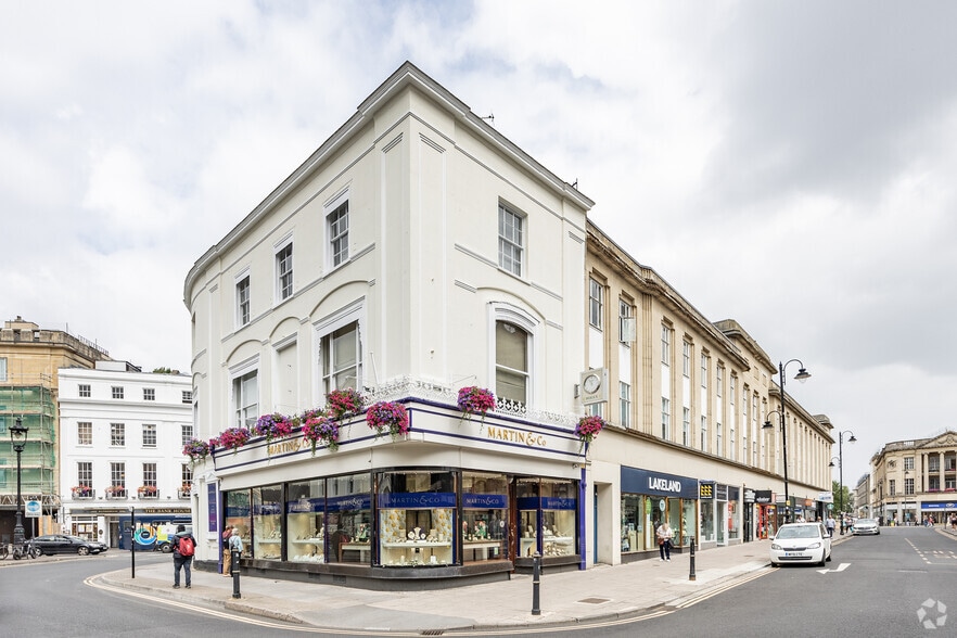 1-17 Promenade, Cheltenham to rent - Primary Photo - Image 3 of 5