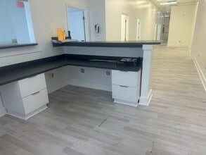 5500 NW 167th St, Miami Gardens, FL to rent Interior Photo- Image 2 of 12