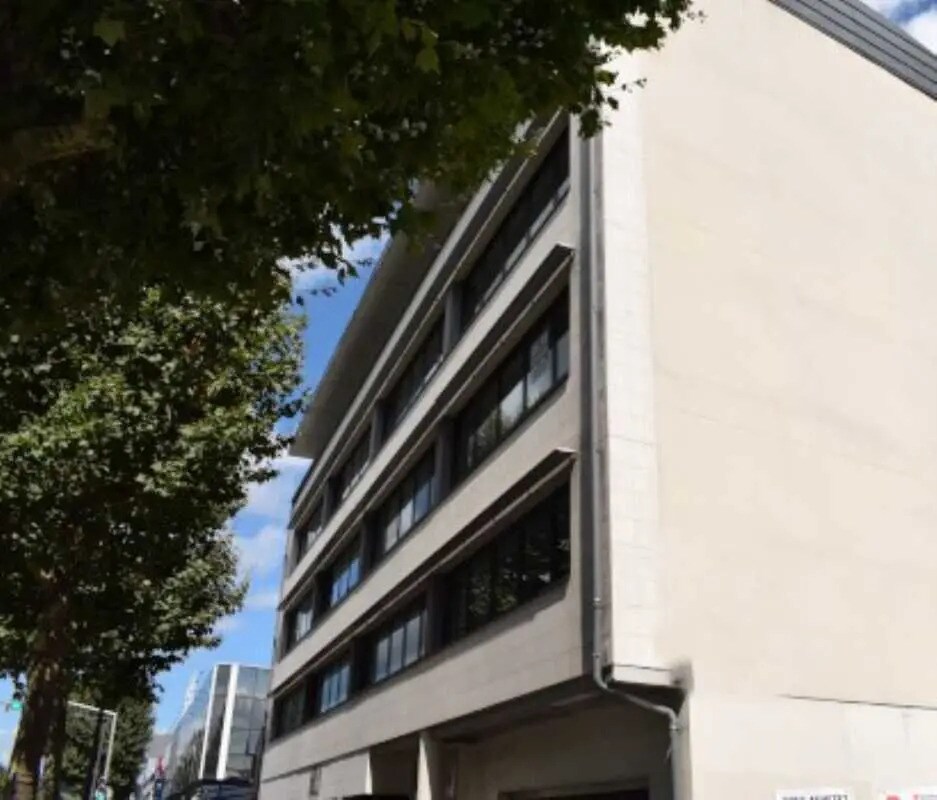 Office in Rouen to rent Building Photo- Image 1 of 2