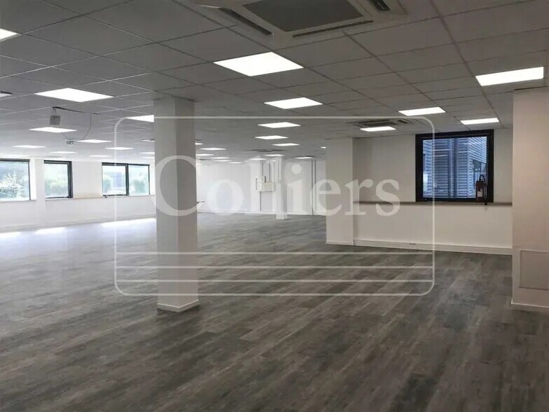 Office in Marseille to rent - Interior Photo - Image 3 of 8