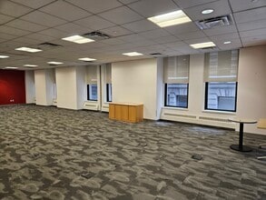 55 Exchange Pl, New York, NY to rent Interior Photo- Image 2 of 7