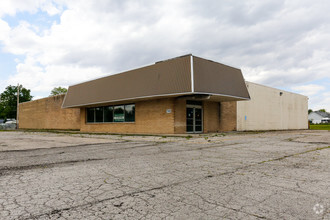 7992 Oh-366, Russells Point, OH for sale Primary Photo- Image 1 of 1