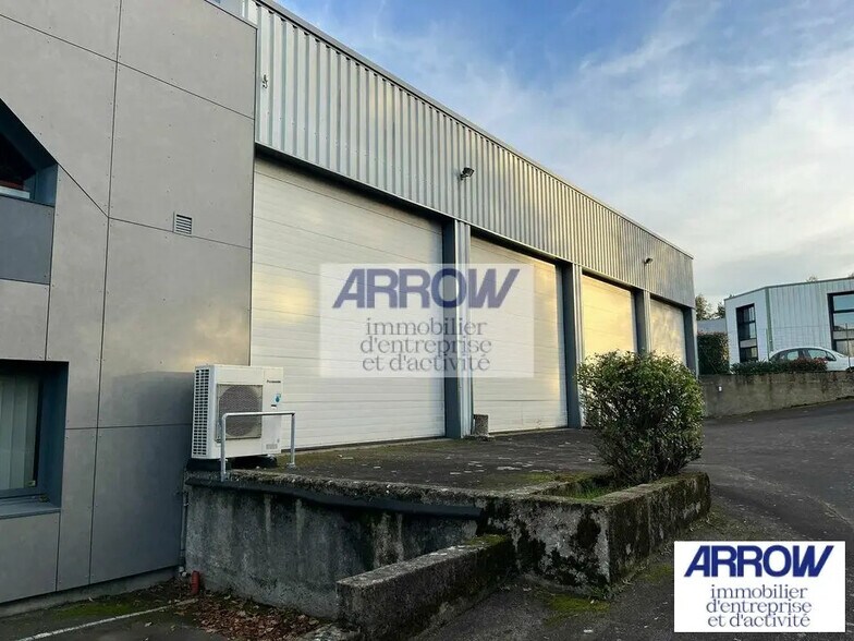 Light Industrial in Bouguenais to rent - Building Photo - Image 2 of 4