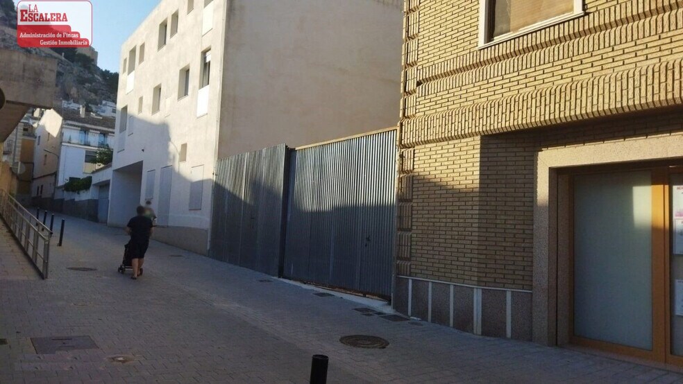 Camí de Cabanyes, 17, Castalla, Alicante for sale - Building Photo - Image 1 of 2