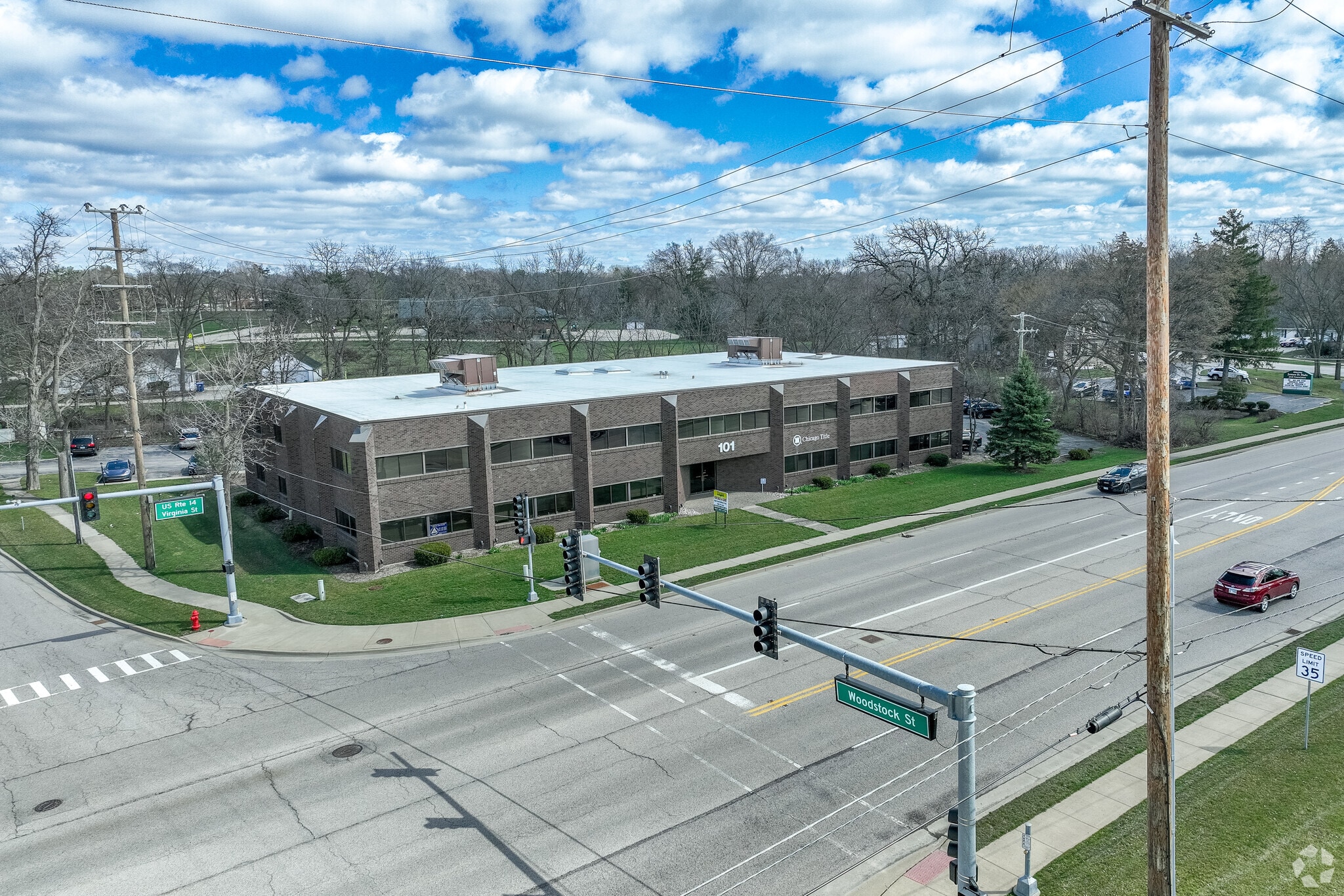 101 N Virginia St, Crystal Lake, IL to rent Primary Photo- Image 1 of 34