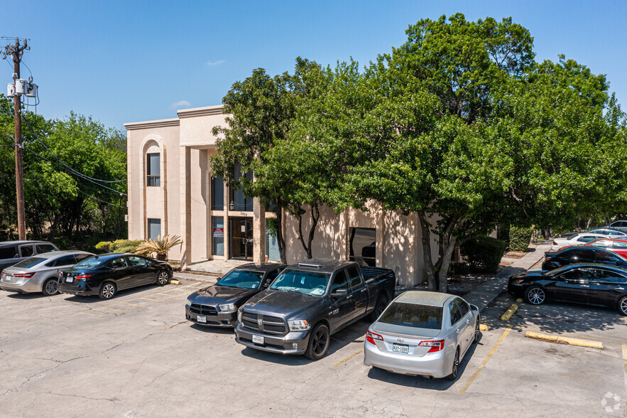 2819 Woodcliffe St, San Antonio, TX for sale - Building Photo - Image 2 of 29